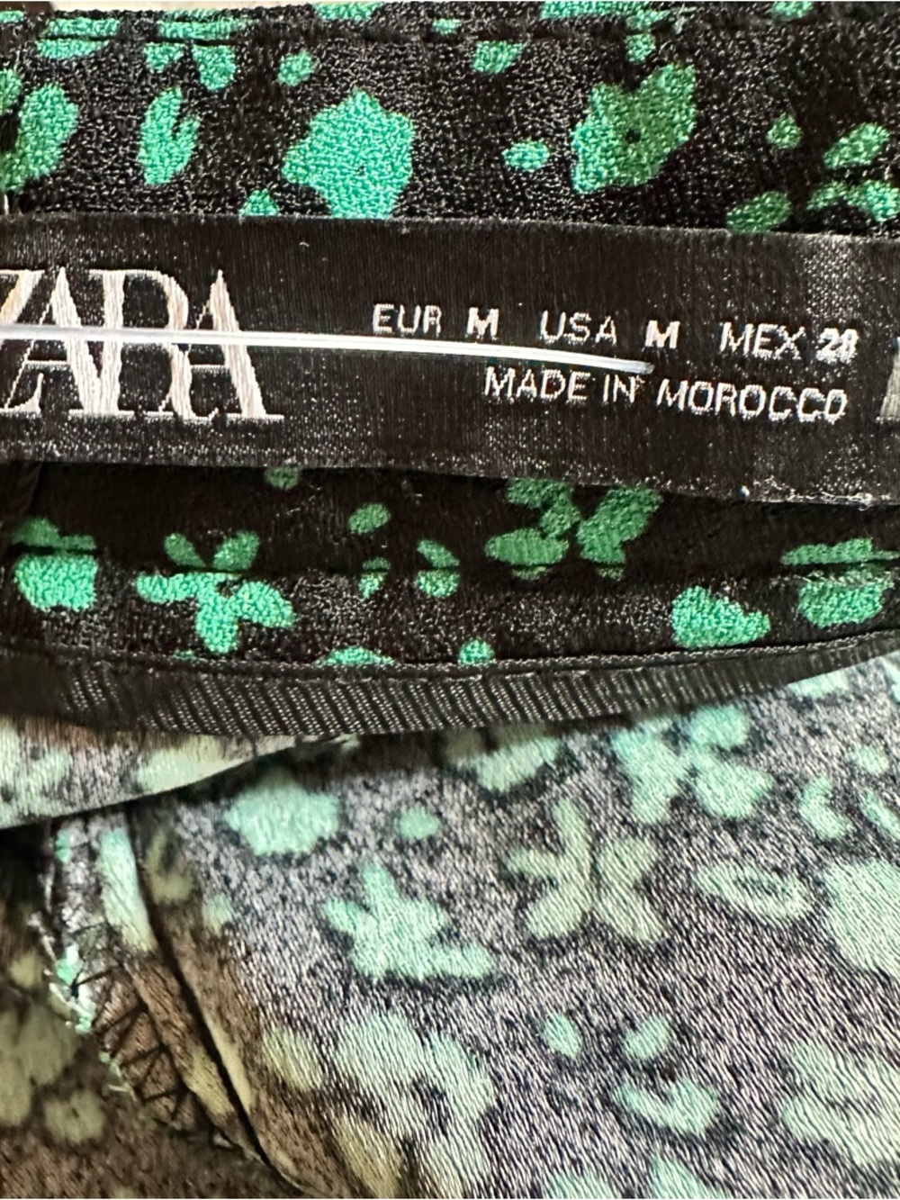 Women’s Zara Size Medium Multi Color Skort - Picture 6 of 7